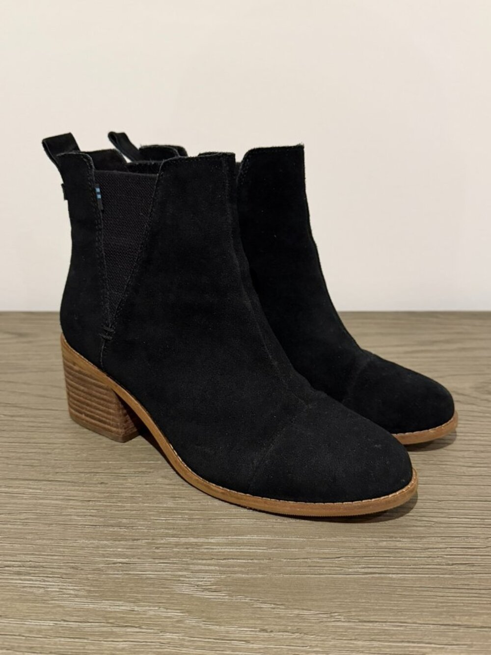 TOM'S Black Suede Ankle Booties with Block Heel - Size 8